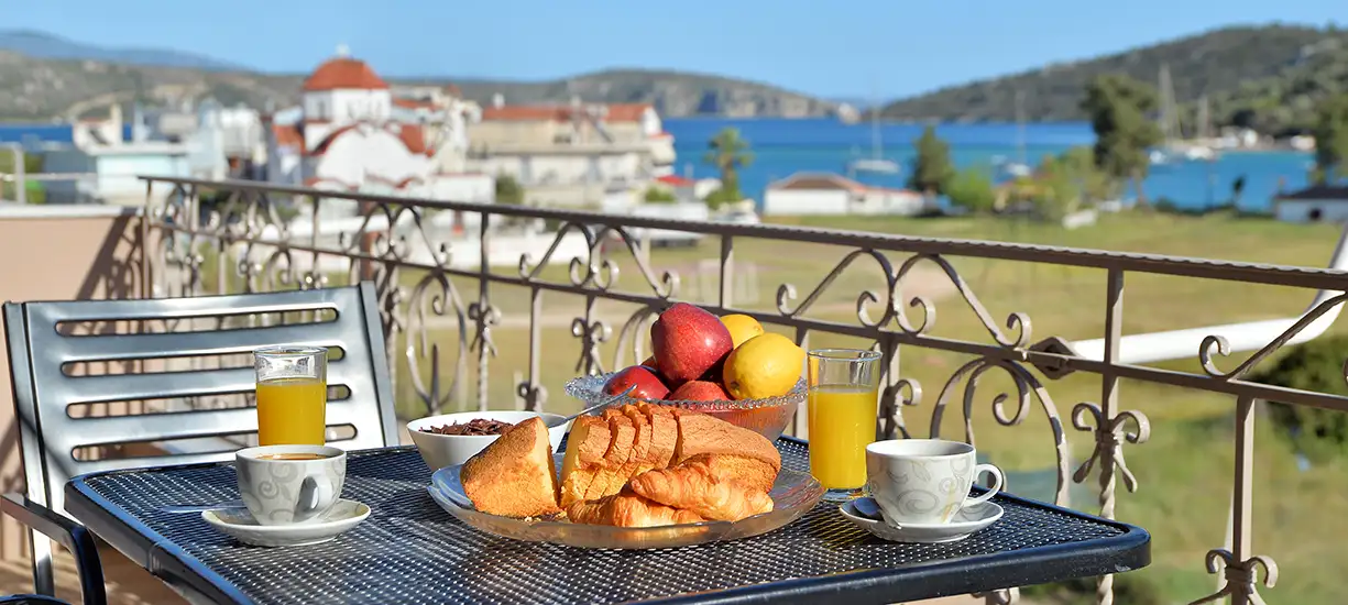 Family Accommodation Vivari