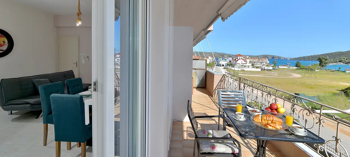 Vivari Apartment with View